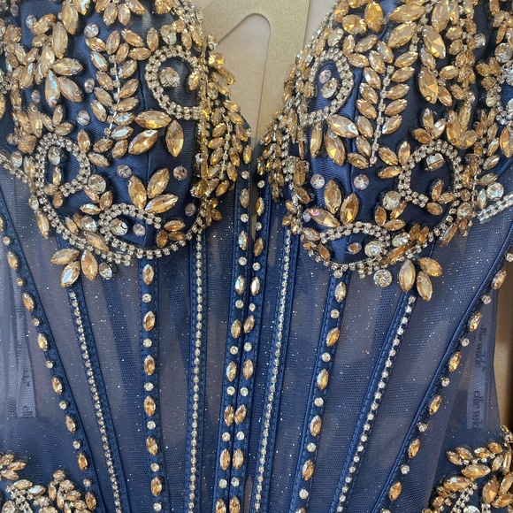 Ellie Wilde Slate/Gold Prom Gown  EW37055 Size 2 - Picture 4 of 10